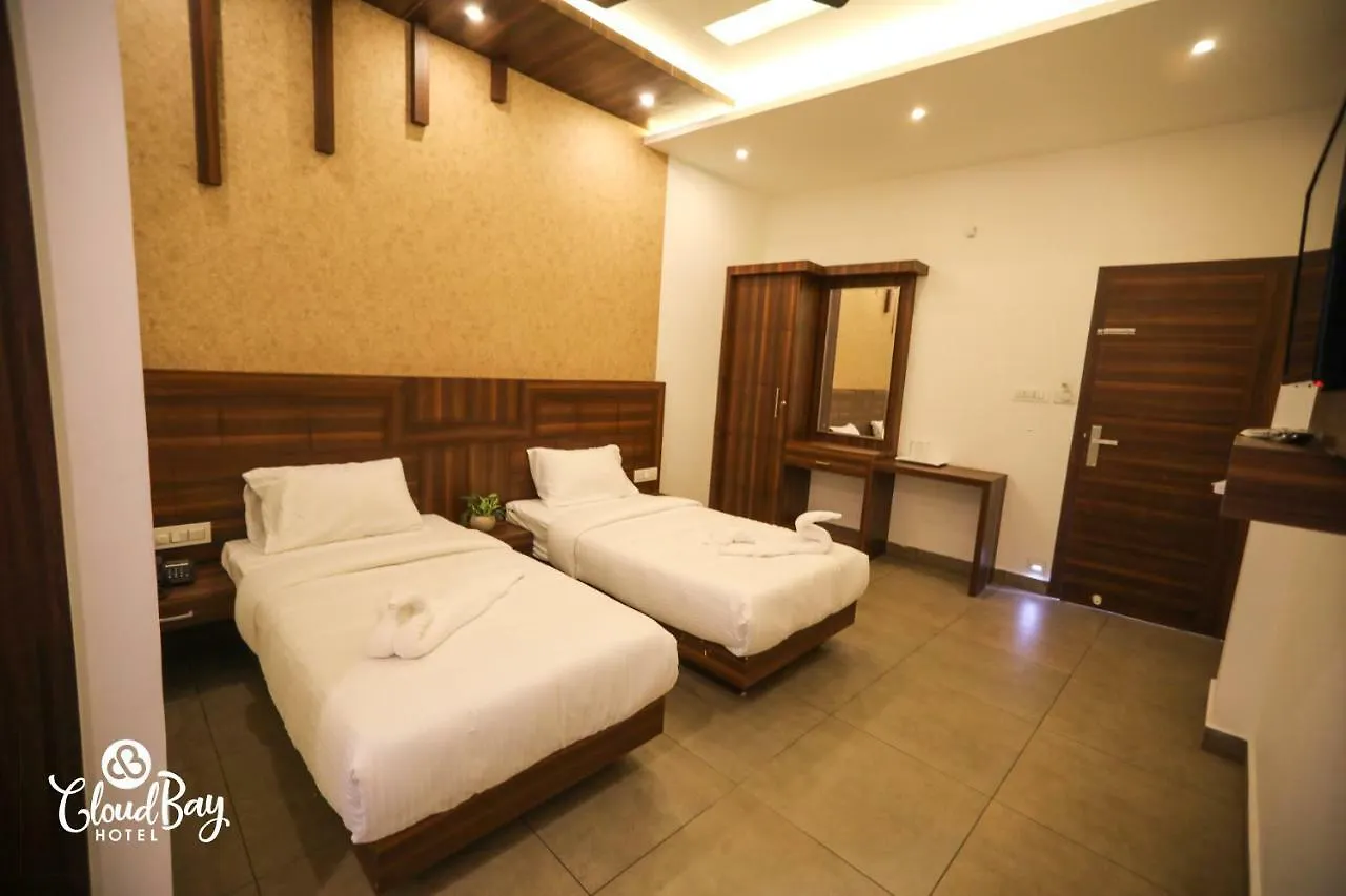Hotel Cloudbay Kattappana